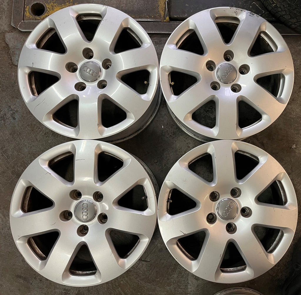 4x Alufelge 18 Zoll 8.0" 5x130 56ET Glanz Silber 4L0601025A Audi Rim Wheel