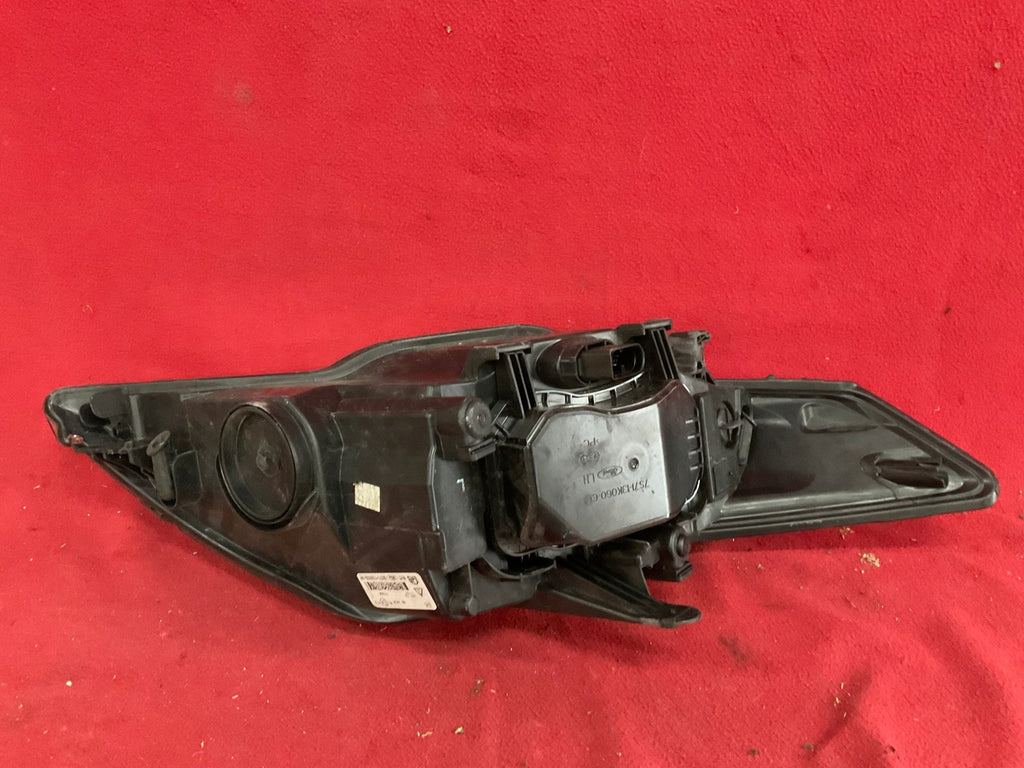 Frontscheinwerfer Ford Mondeo BS71-13W030-AF BS71-13W029-AF Rechts oder Links SCH4011085833ez