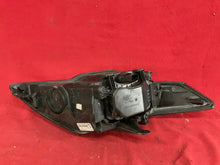Laden Sie das Bild in den Galerie-Viewer, Frontscheinwerfer Ford Mondeo BS71-13W030-AF BS71-13W029-AF Rechts oder Links SCH4011085833ez