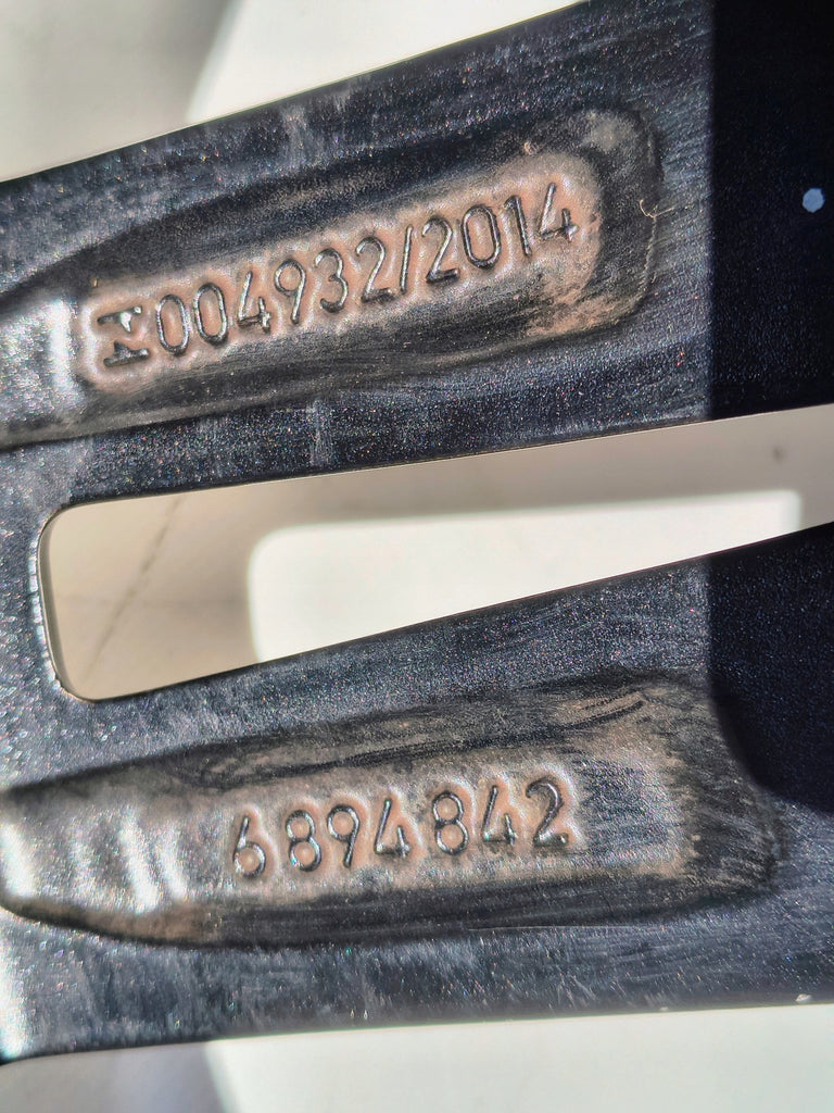 1x Alufelge 18 Zoll 8.0" 5x112 30ET 6894842 BMW 5 G31 3 G20 Rim Wheel