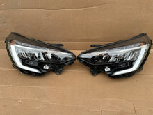 Laden Sie das Bild in den Galerie-Viewer, Frontscheinwerfer Renault Clio I V 260609987R 260100902R Ein Satz Headlight SCH3659541890yg