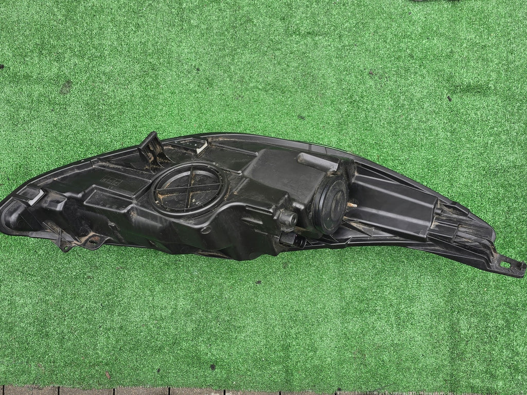 Frontscheinwerfer Ford Fiesta 8A61-13W030-AH Links Scheinwerfer Headlight SCH8905255470zw