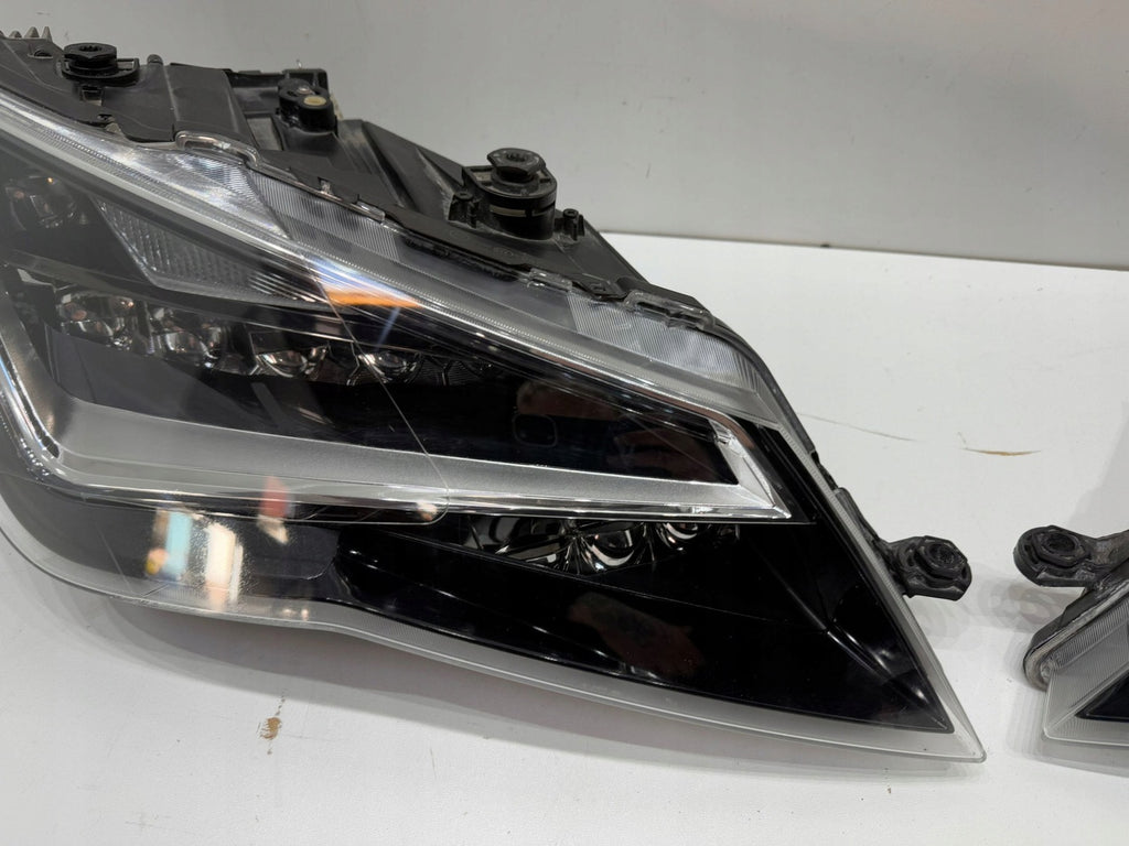 Frontscheinwerfer Seat Leon 5f1 5F1941007A 5F1941008A Full LED Ein Satz