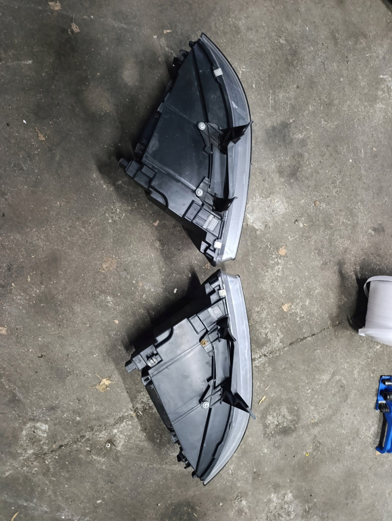 Frontscheinwerfer VW T5 Ein Satz Scheinwerfer Headlight SCH6447063877bu