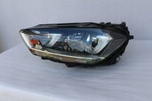 Load image into Gallery viewer, Frontscheinwerfer VW Golf Sportsvan 517941033B Links Scheinwerfer Headlight SCH2374238516ru