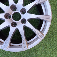 Laden Sie das Bild in den Galerie-Viewer, 1x Alufelge 17 Zoll 7.5" 5x112 38ET 8W0601025C Audi A4 Rim Wheel FEL2550887293as