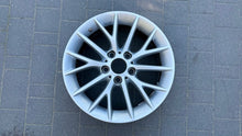 Laden Sie das Bild in den Galerie-Viewer, 1x Alufelge 17 Zoll 7.0" 5x120 6796205 BMW 1 F21 F20 Rim Wheel FEL8707275856yl