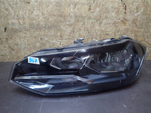 Laden Sie das Bild in den Galerie-Viewer, Frontscheinwerfer VW Polo 2G1941005 Links Scheinwerfer Headlight