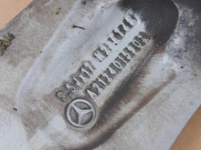 Load image into Gallery viewer, 1x Alufelge 17 Zoll 8.5" 5x112 48ET Glanz Silber A2124015902 Mercedes-Benz W212 FEL6977836733jj