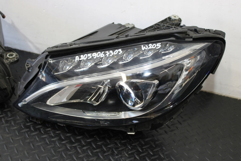 Frontscheinwerfer Mercedes-Benz W205 A2059067403 A2059067303 Ein Satz Headlight SCH6019594432rj