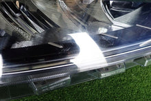 Load image into Gallery viewer, Frontscheinwerfer Ford Focus NX7B-13E014-CD Rechts Scheinwerfer Headlight SCH7438653640ut