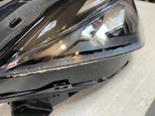 Laden Sie das Bild in den Galerie-Viewer, Frontscheinwerfer VW Passat 3J1941006 3J1941005KOD 85122000 Full LED Rechts SCH3959148588ev