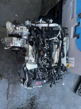 Laden Sie das Bild in den Galerie-Viewer, Motor Audi Seat Skoda VW DTR 2.0 TDI Diesel Engine Unkomplett