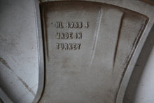 Load image into Gallery viewer, 1x Alufelge 16 Zoll 6.5" 4x108 20ET Glanz Silber 9678398177 Peugeot 2008 FEL6873792226uk