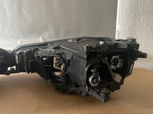 Load image into Gallery viewer, Frontscheinwerfer VW Golf VII Sportsvan 517941032B 517941031B Xenon Ein Satz SCH3330471178fi