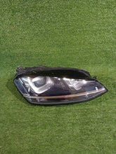Laden Sie das Bild in den Galerie-Viewer, Frontscheinwerfer VW Golf VII CSC27312 Rechts Scheinwerfer Headlight SCH7752444356se