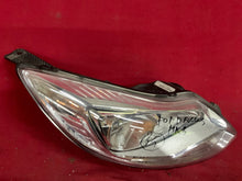 Load image into Gallery viewer, Frontscheinwerfer Ford Focus BM51-13W029-AK Rechts Scheinwerfer Headlight SCH3090528987xa