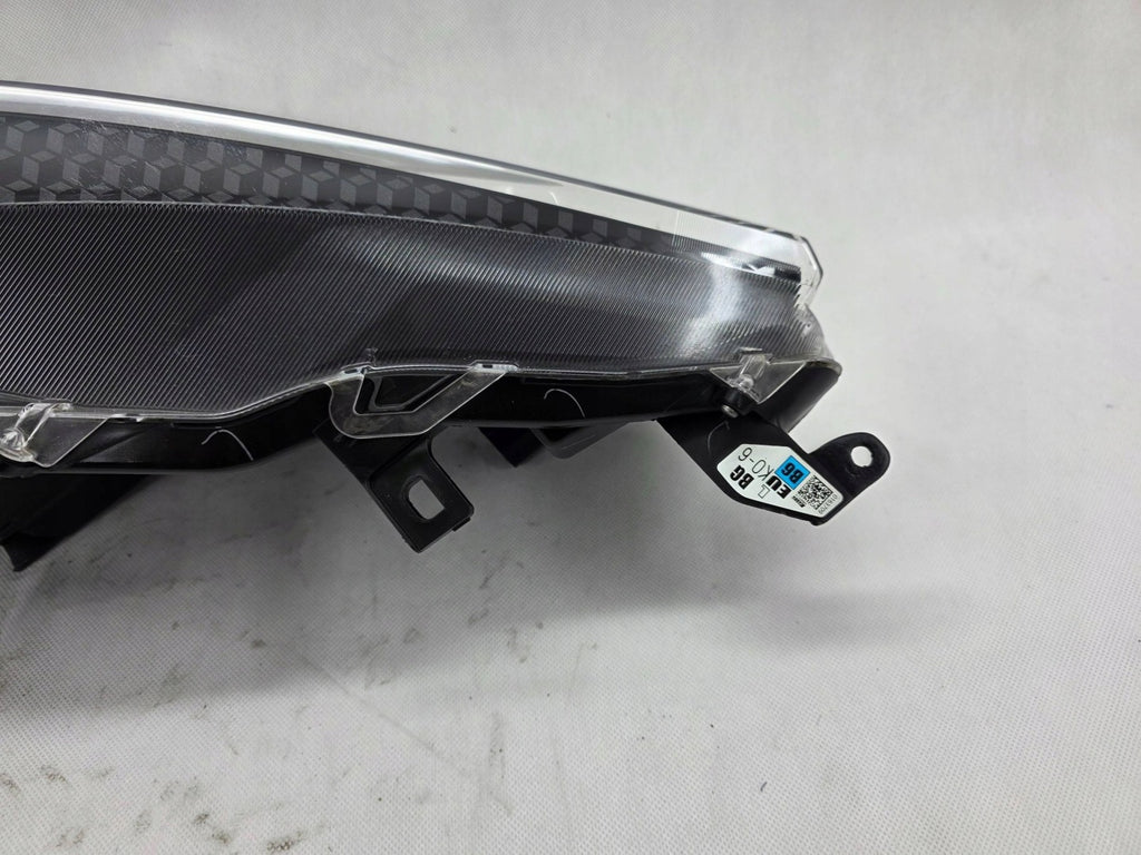 Frontscheinwerfer Toyota IV Yaris EUK06 Links Scheinwerfer Headlight SCH9827104989if