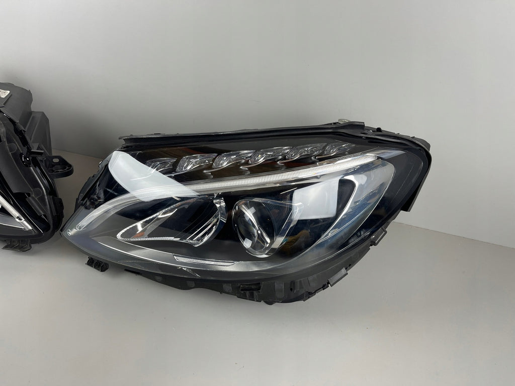 Frontscheinwerfer Mercedes-Benz W205 A2059062504 A2059062602 Full LED Ein Satz SCH8622194065xc
