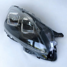 Laden Sie das Bild in den Galerie-Viewer, Frontscheinwerfer Ford Kuga LV4B-13E016-AN Full LED Rechts Headlight