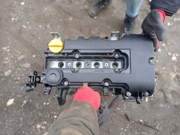 Motor Opel Corsa D Meriva B A12XER 1.2 Benzin Engine Unkomplett MOT7356140472sw