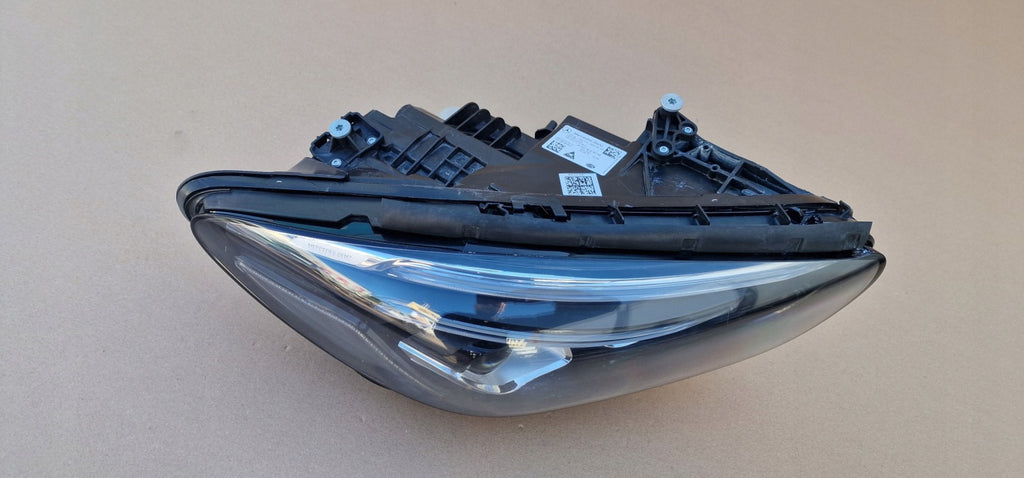 Frontscheinwerfer Mercedes-Benz W247 A2479069000 Rechts Scheinwerfer Headlight SCH7831274644zz