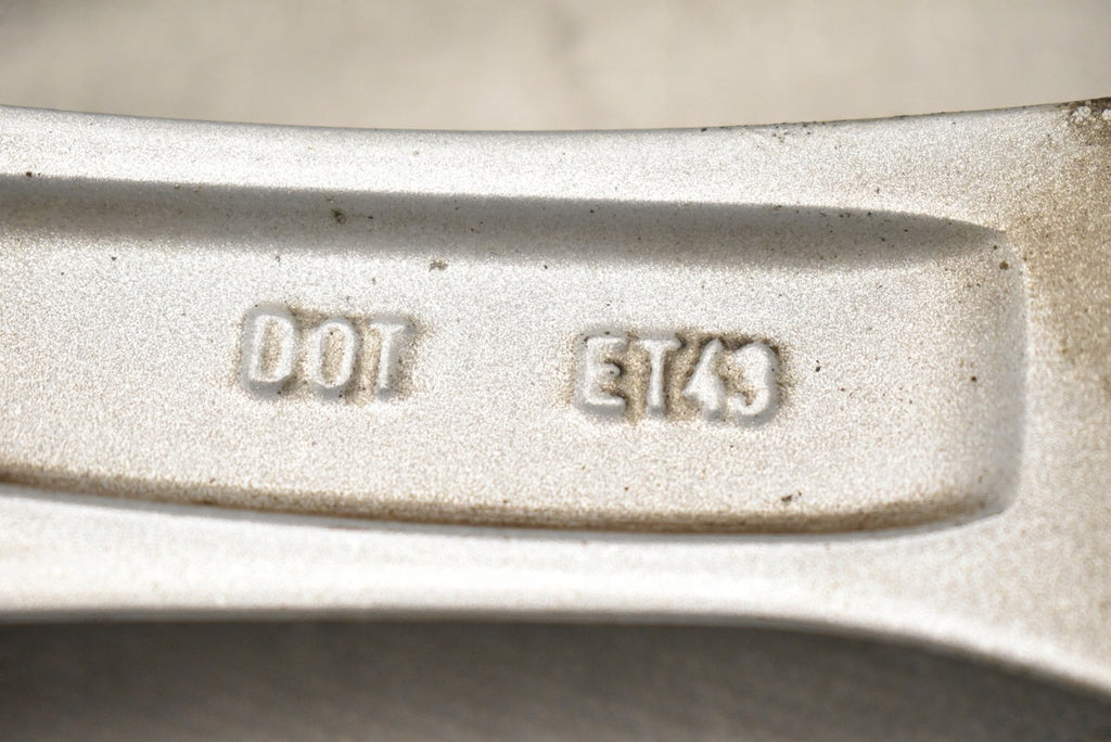 4x Alufelge 18 Zoll 7.0" 5x112 43ET Glanz Silber 8U0601025R Audi Q3 Rim Wheel