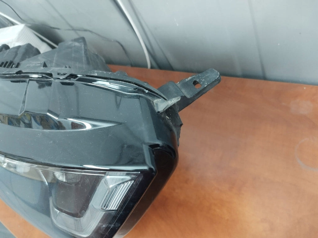 Frontscheinwerfer Ford Ecosport GN15-13D154-HE Xenon Rechts Headlight