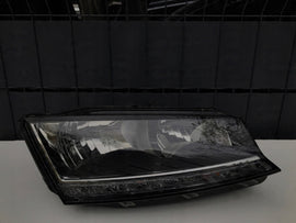 Frontscheinwerfer Skoda Fabia III 6V1941016D LED Rechts Scheinwerfer Headlight