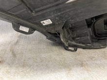 Laden Sie das Bild in den Galerie-Viewer, Frontscheinwerfer Opel Astra K 39218026 Rechts Scheinwerfer Headlight SCH9828849827na