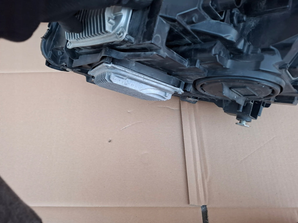 Frontscheinwerfer Maybach W222 A2229068203 LED Rechts Scheinwerfer Headlight SCH5147406652oo