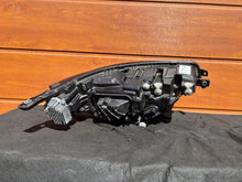 Laden Sie das Bild in den Galerie-Viewer, Frontscheinwerfer VW I 1T3941035B Full LED Links Scheinwerfer Headlight SCH4573423615wm