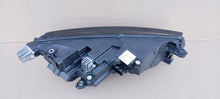 Laden Sie das Bild in den Galerie-Viewer, Frontscheinwerfer Skoda Octavia IV 5E4941016B Links Scheinwerfer Headlight SCH7324443416hc