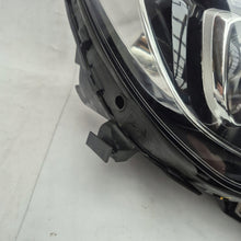 Laden Sie das Bild in den Galerie-Viewer, Frontscheinwerfer Mercedes-Benz Cla A1178206861 Rechts Scheinwerfer Headlight SCH3222807233fw