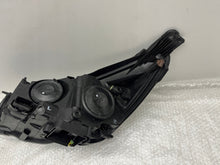 Load image into Gallery viewer, Frontscheinwerfer Ford Focus F1EB-13D154-AE Rechts Scheinwerfer Headlight SCH9952293762vw