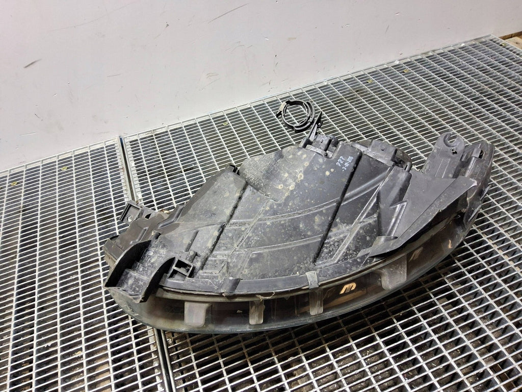 Frontscheinwerfer Renault Captur 1305237130 Rechts Scheinwerfer Headlight SCH6357976418io
