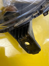 Laden Sie das Bild in den Galerie-Viewer, Frontscheinwerfer Jeep I 52218719 LED Links Scheinwerfer Headlight SCH9794797235rn