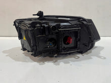 Laden Sie das Bild in den Galerie-Viewer, Frontscheinwerfer Audi Q5 8R0941005C 8R0941043 Xenon Links Headlight SCH8326892436gy