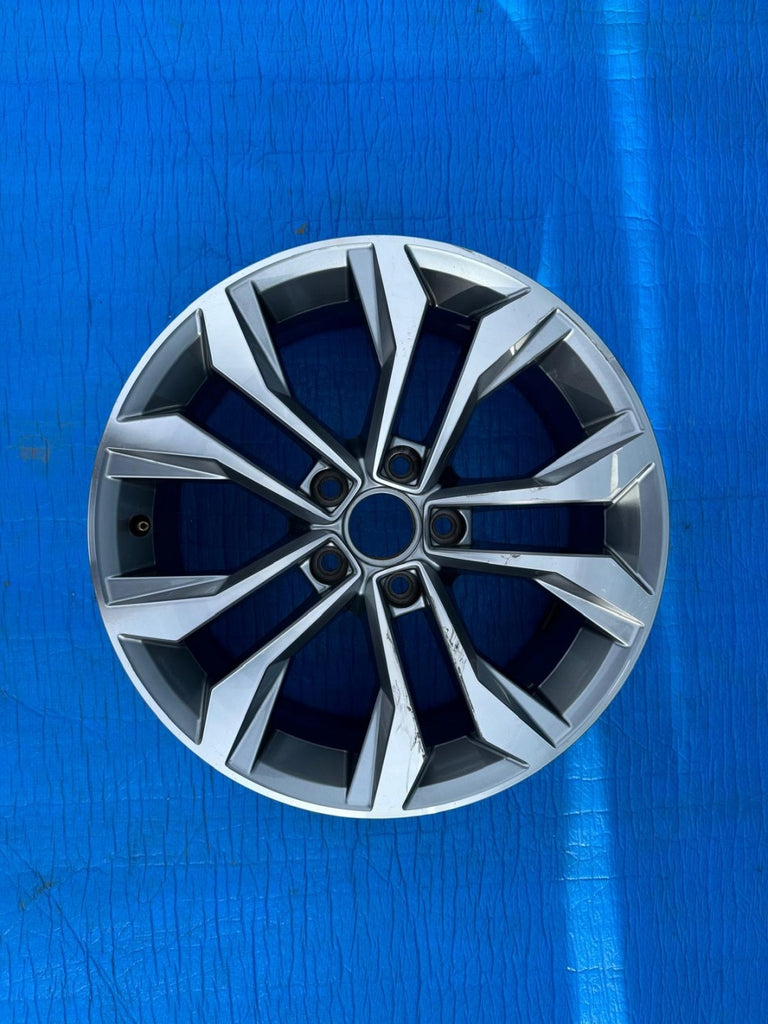 1x Alufelge 17 Zoll 7.0" 5x112 40ET Glanz Silber 3G0601025G Mg Passat Rim Wheel FEL4653352310fs