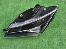 Laden Sie das Bild in den Galerie-Viewer, Frontscheinwerfer Seat Leon 5F2941007K Full LED Links Scheinwerfer Headlight SCH4704824871qz
