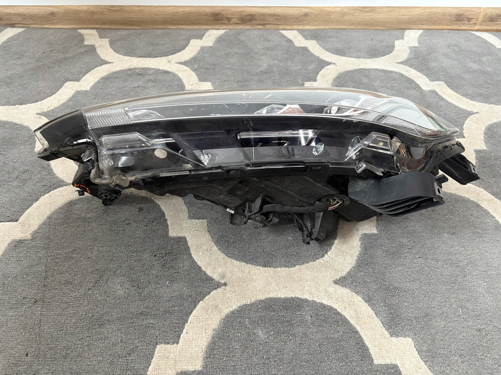 Frontscheinwerfer Mitsubishi Outlander III 8301C8-83 LED Links Headlight