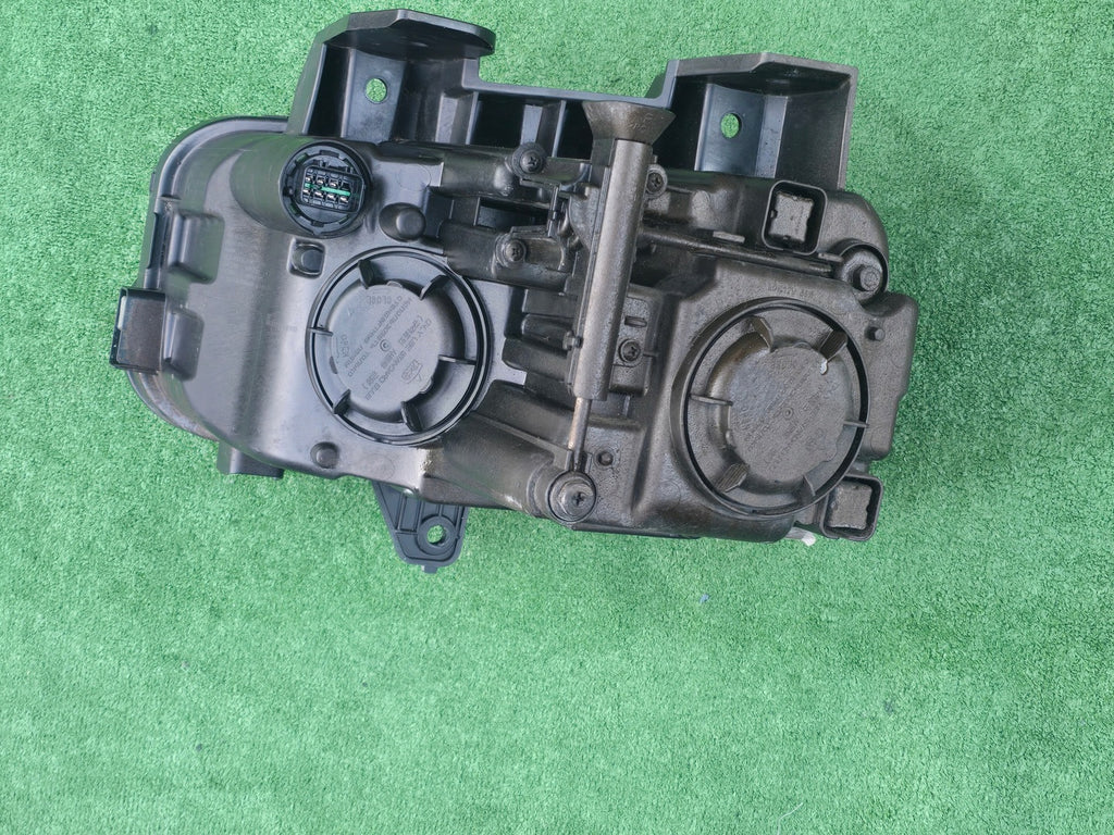Frontscheinwerfer Hyundai Kona Rechts Scheinwerfer Headlight SCH6852358096qb