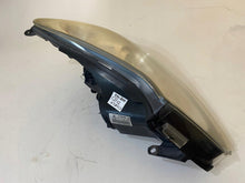 Laden Sie das Bild in den Galerie-Viewer, Frontscheinwerfer Opel Corsa D 13186385 Links Scheinwerfer Headlight SCH4093497307cx