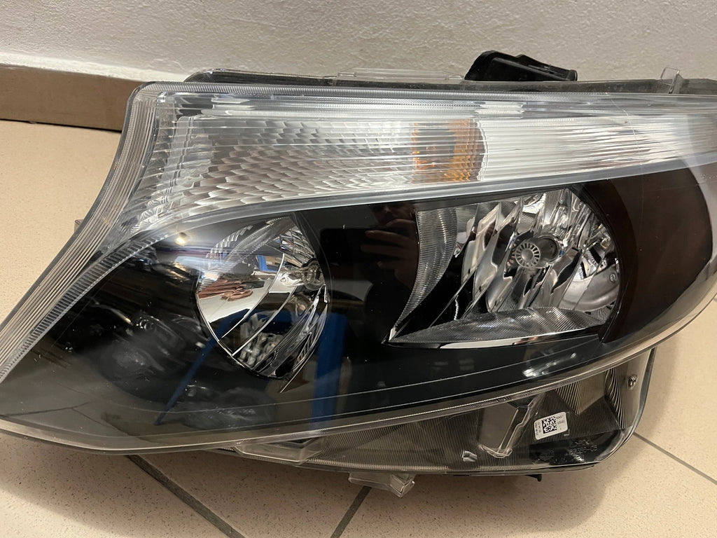 Frontscheinwerfer Mercedes-Benz Vito W447 A4479067700 Links Headlight SCH5241656463ho