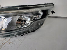 Laden Sie das Bild in den Galerie-Viewer, Frontscheinwerfer Iveco Daily I 5802476874 Links Scheinwerfer Headlight SCH9760047904zt