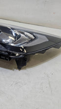 Laden Sie das Bild in den Galerie-Viewer, Frontscheinwerfer Ford Kuga GV41-13W030-FD Links Scheinwerfer Headlight SCH5150868971nn