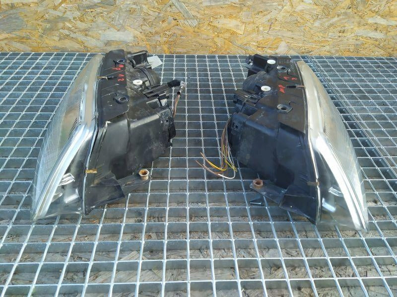 Frontscheinwerfer VW Passat Ein Satz Scheinwerfer Headlight SCH1462011382eg