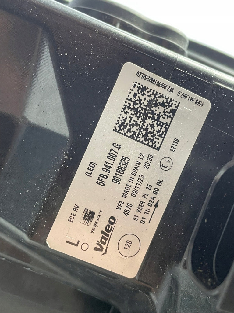 Frontscheinwerfer Seat Leon 5FB941007G LED Ein Stück (Rechts oder Links) SCH7831742825xm