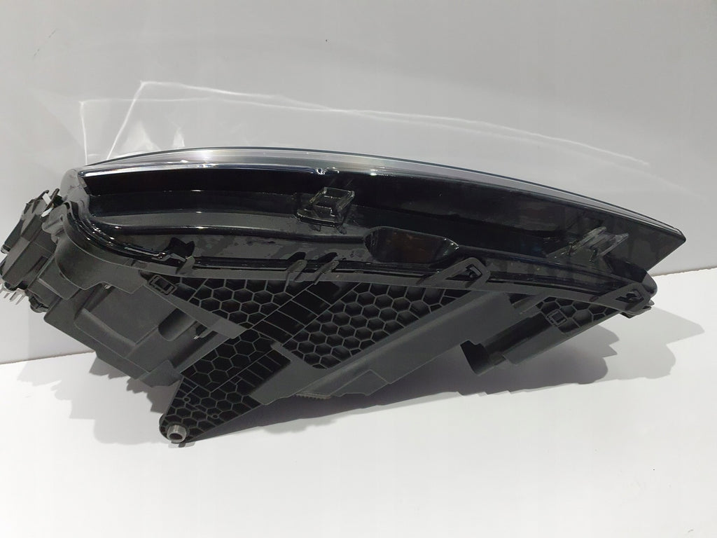 Frontscheinwerfer Skoda Superb III 3V1941016D LED Rechts Scheinwerfer Headlight