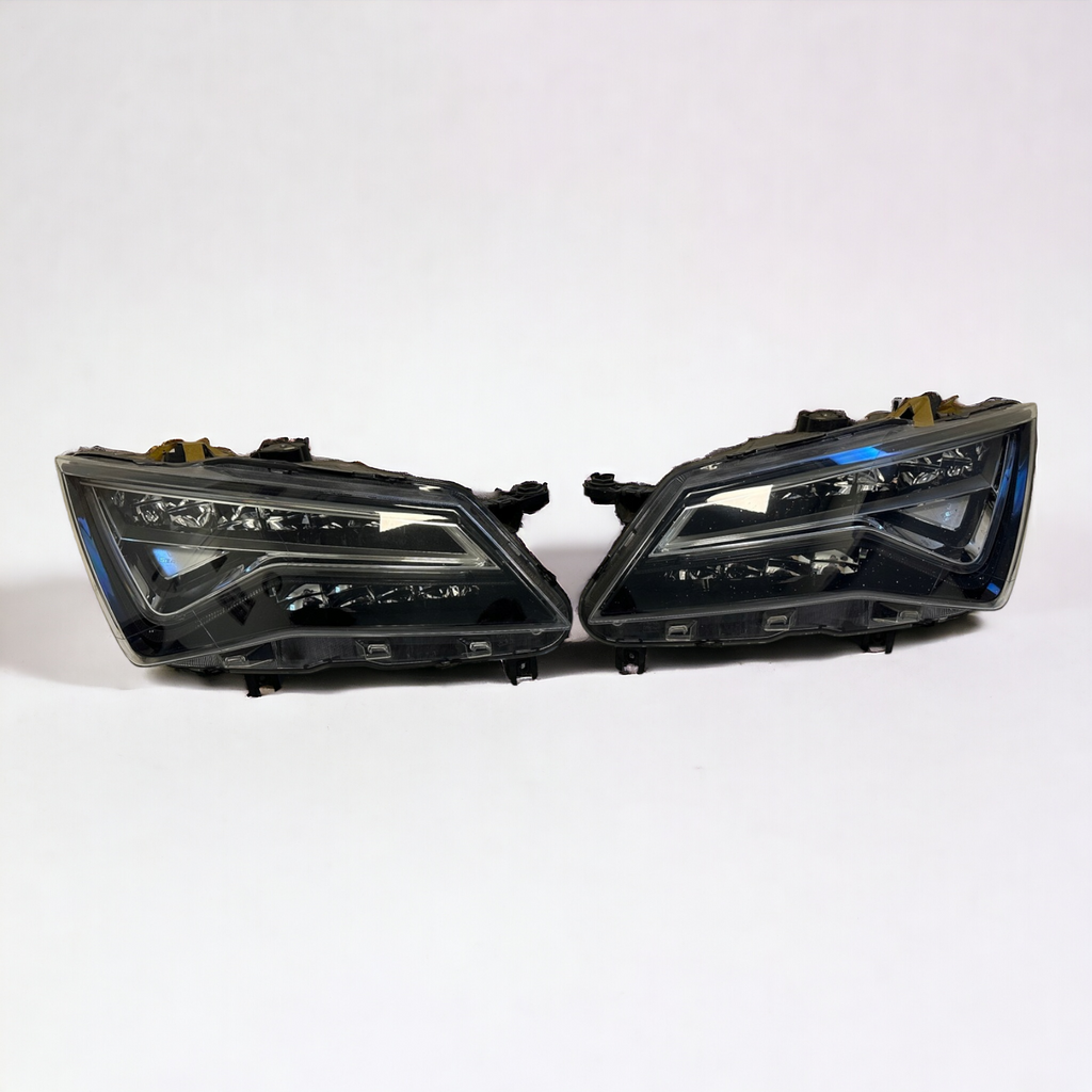 Frontscheinwerfer Seat Ateca 576941774A FULL LED Ein Stück (Rechts oder Links)